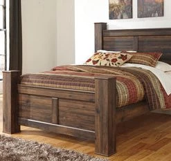 Ashley Beds Quinden Queen Poster Bed - Dark - Brown