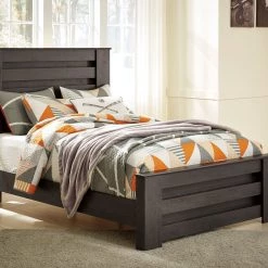 Ashley Brinxton Full Panel Bed