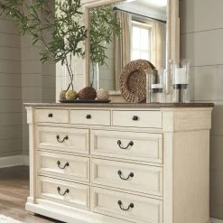 Ashley Dressers Bolanburg Dresser And Mirror - Antique - White