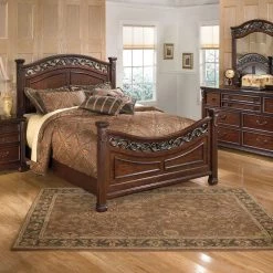 Ashley Leahlyn Queen Bed W/ Dresser Mirror & Nightstand Bedroom