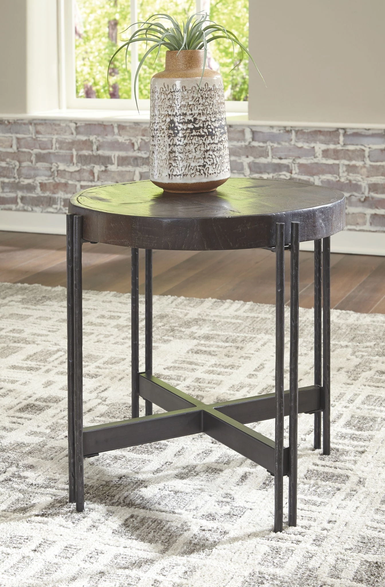 Ashley Jillenhurst Round End Table 1 Ashley Jillenhurst Round End Table